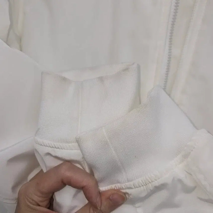 [BUNJANG] Basquiat White Bomber Jacket / 바스키아 화이트 봄버 자켓