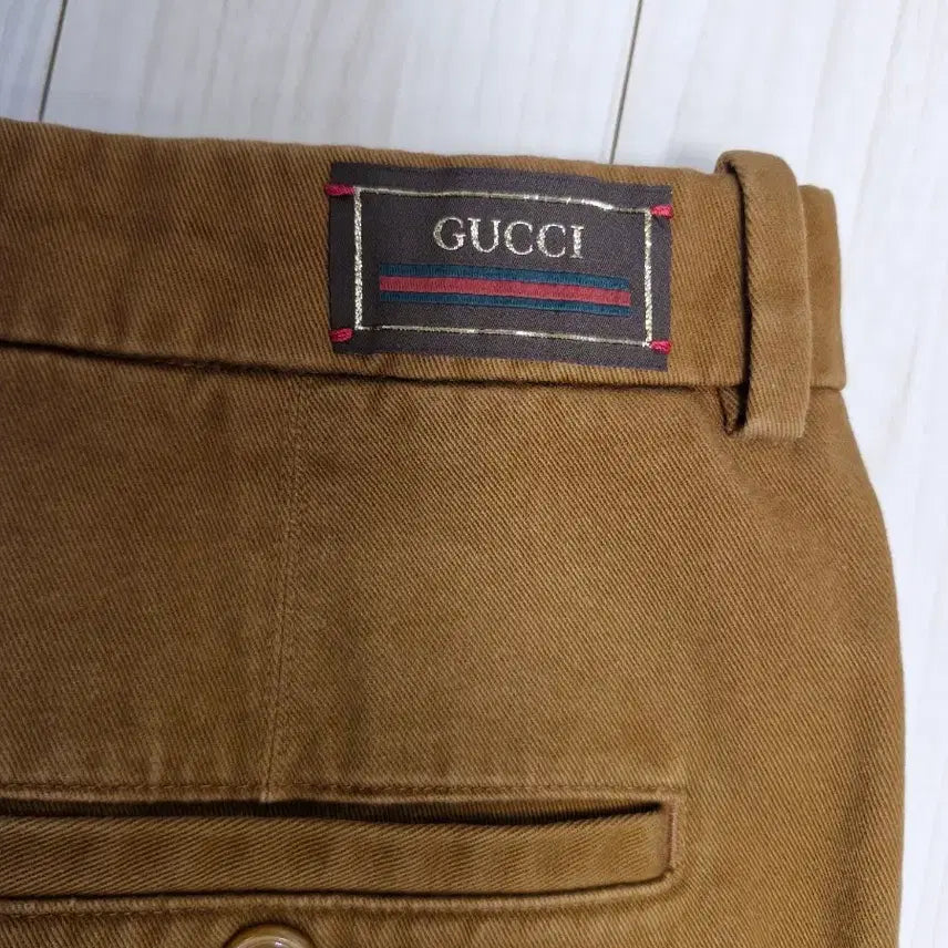 [BUNJANG] Gucci Logo Tab Chino Pants / 국내판새상품)구찌 로고탭 치노 팬츠 면바지