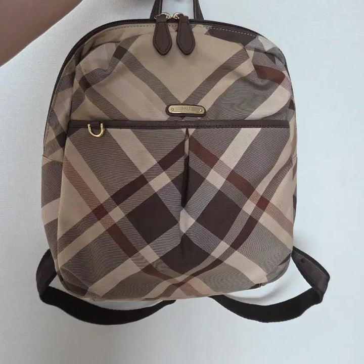 [SOLD OUT] 닥스 패브릭 체크 백팩