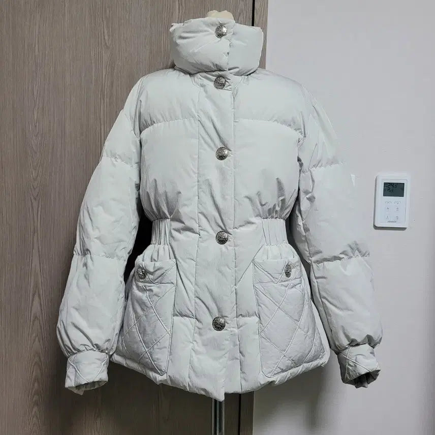 [BUNJANG] Obze Mint Green Down Jacket / 오늘만이가격!!  한섬 오브제 22년8월식 고급스런 여성  패딩 점퍼