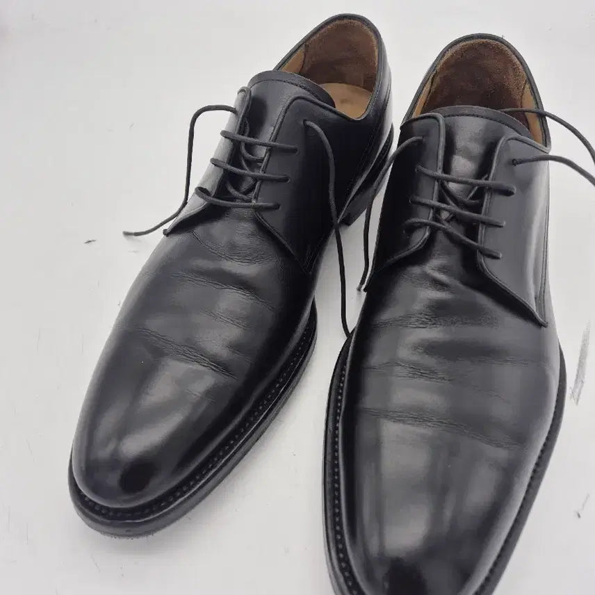 [SOLD OUT] 루이비통 검정색 남성용 가죽 구두
