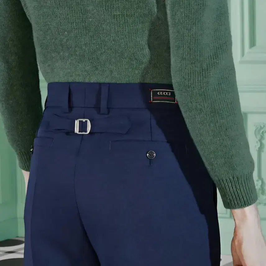 [BUNJANG] Gucci Logo Tab Slacks Pants / 국내판새상품)구찌 로고탭 슬랙스 바지(춘추)