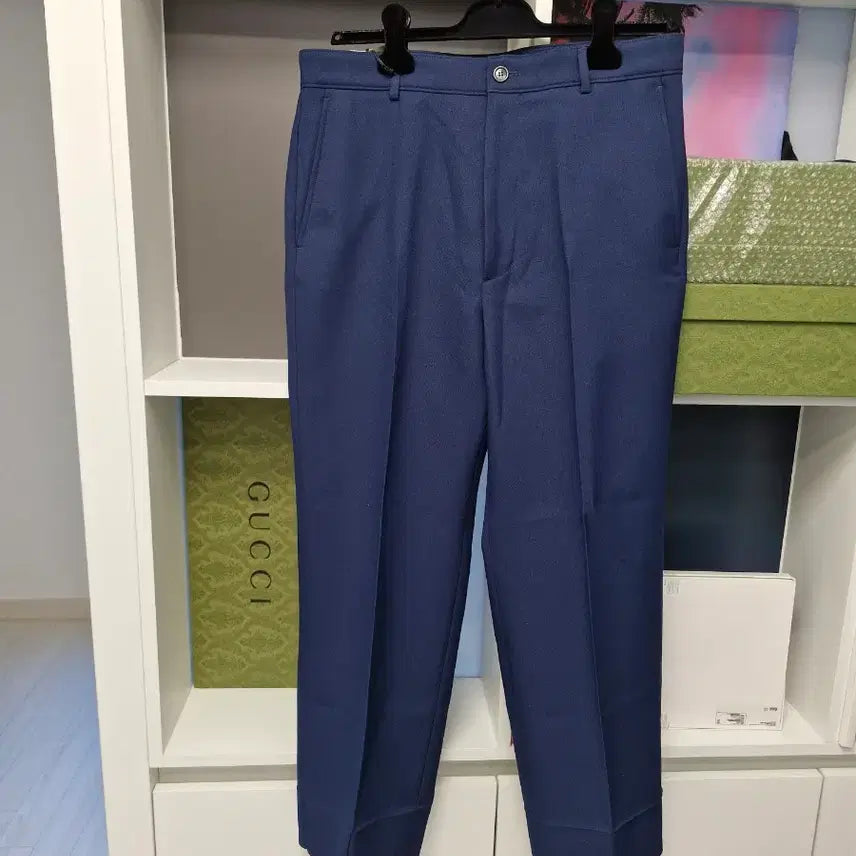 [BUNJANG] Gucci Logo Tab Slacks Pants / 국내판새상품)구찌 로고탭 슬랙스 바지(춘추)