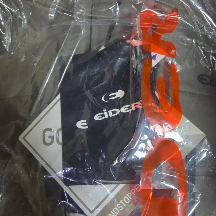 [BUNJANG] Ider Gore-Tex Goose Down Short Padded Jacket / 아이더 스투키 프리미엄 다운자켓