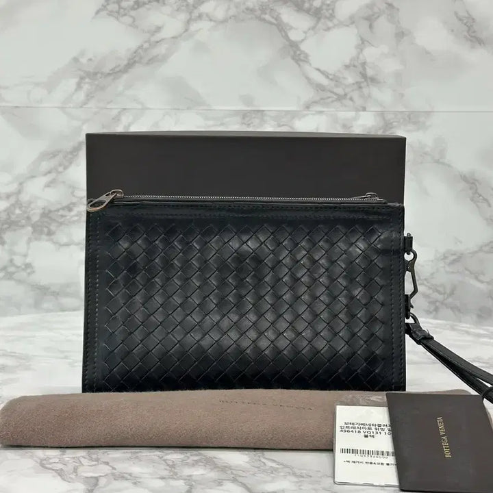 [BUNJANG] Bottega Veneta Intrecciato Weaving Clutch Black / ( 정품 ) 보테가베네타 인트레치아 위빙 클러치 블랙