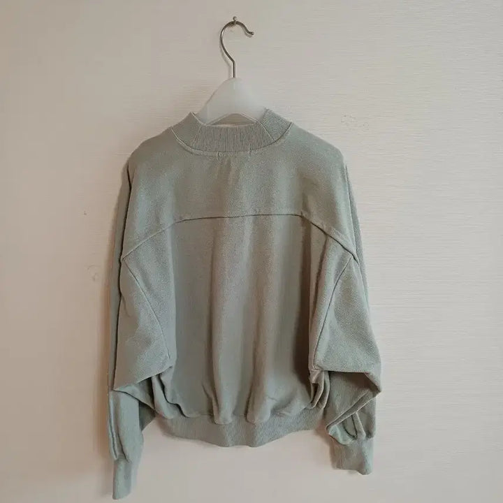 [BUNJANG] MOHAN Sweatshirt - Light Gray, Size S / 미착용 MOHAN 모한 스웻셔츠 S사이즈 판매합니다