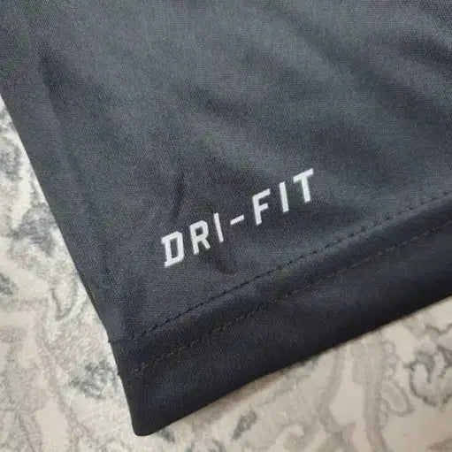 [BUNJANG] Nike Dri-FIT Rash Guard / 미개봉 최저가!! 정품 나이키 드라이핏 래쉬가드