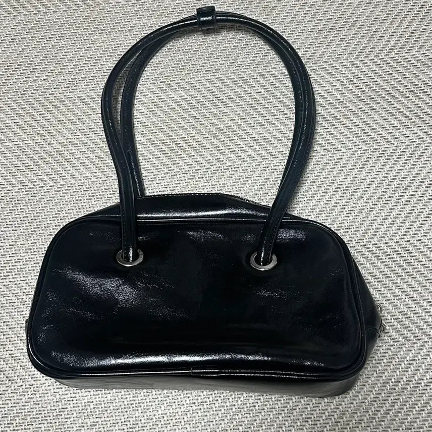 [BUNJANG] One More Square Leather Shoulder Bag - Black / 애니원모어 호라 스퀘어 사각 레더 숄더백 블랙