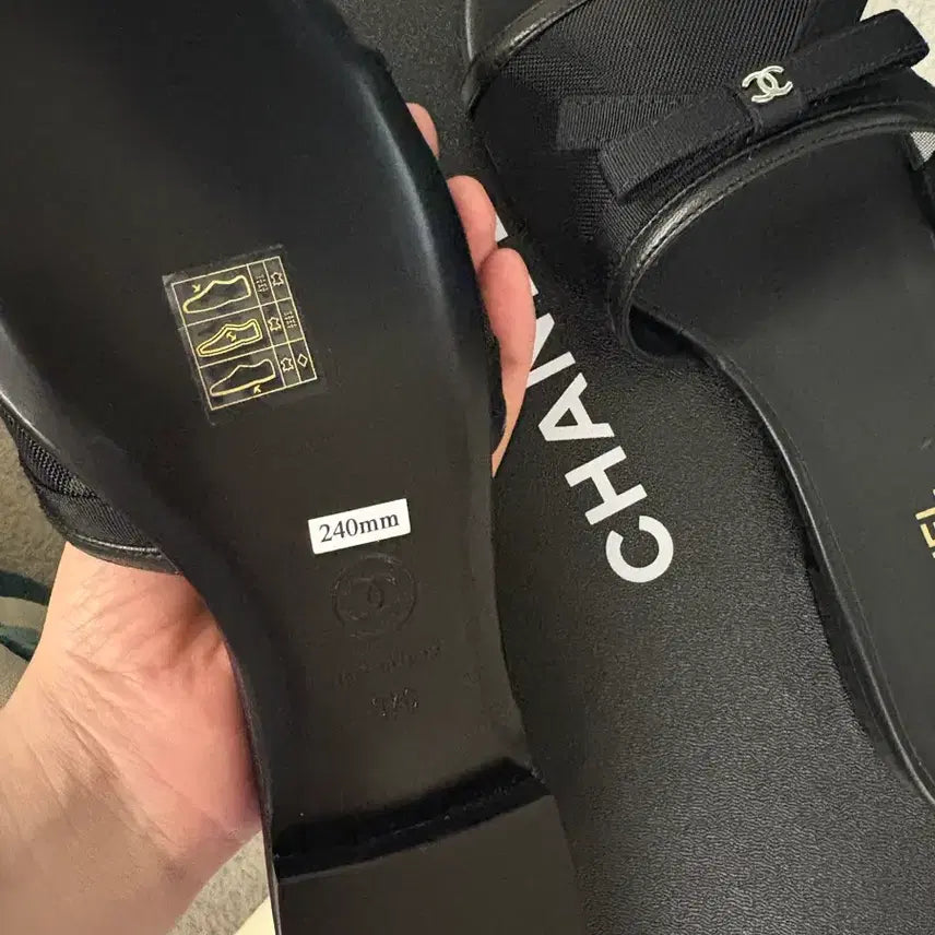 [BUNJANG] Chanel Black Sandals / Chanel