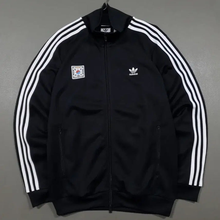[BUNJANG] Adidas Europa Beckenbauer Track Top Jersey Black XL / XL) 아디다스 유로파 대장급 드래곤 커스텀 베켄바우어 트랙탑 져지 블랙
