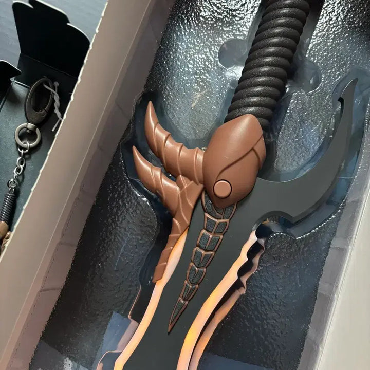 [BUNJANG] Solo Leveling Casa's Fang Lightstick and Keyring Bundle Set / 일괄) 나혼자만레벨업 나혼렙 카사카의 독니 응원봉+키링