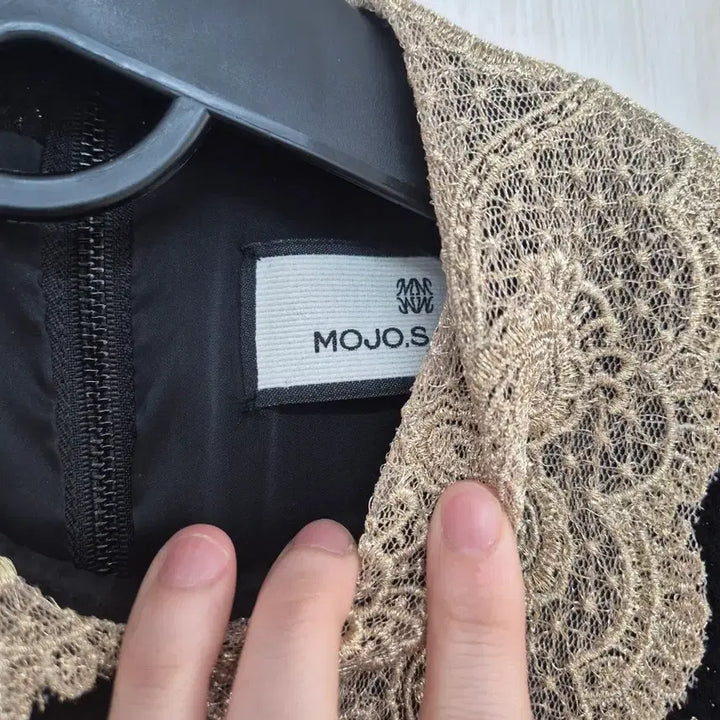 [BUNJANG] MojoSphin Gold Thread Tweed Dress / 모조에스핀 금사 트위드원피스