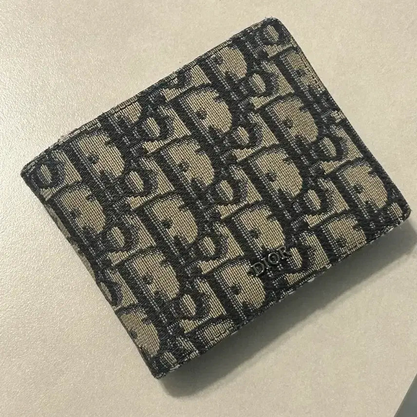 [SOLD OUT] 디올 오블리크 반지갑 + 쇼핑백