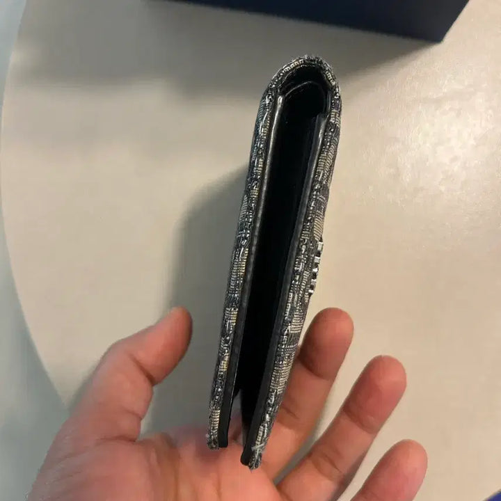 [SOLD OUT] 디올 오블리크 반지갑 + 쇼핑백