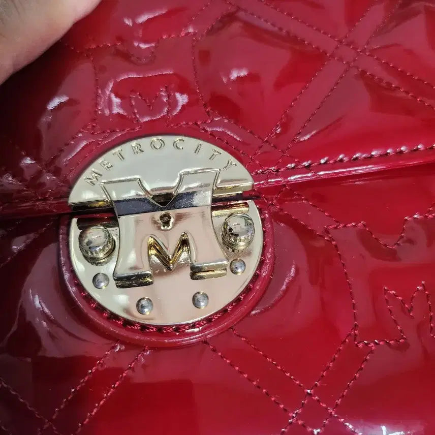 [BUNJANG] Metrocity Quilted Crossbody Bag / 레드색  메트로시티 가방