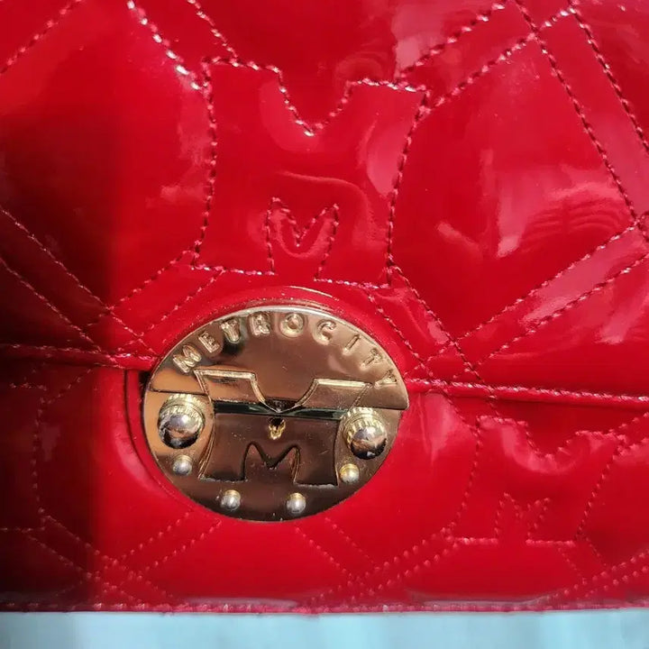 [BUNJANG] Metrocity Quilted Crossbody Bag / 레드색  메트로시티 가방