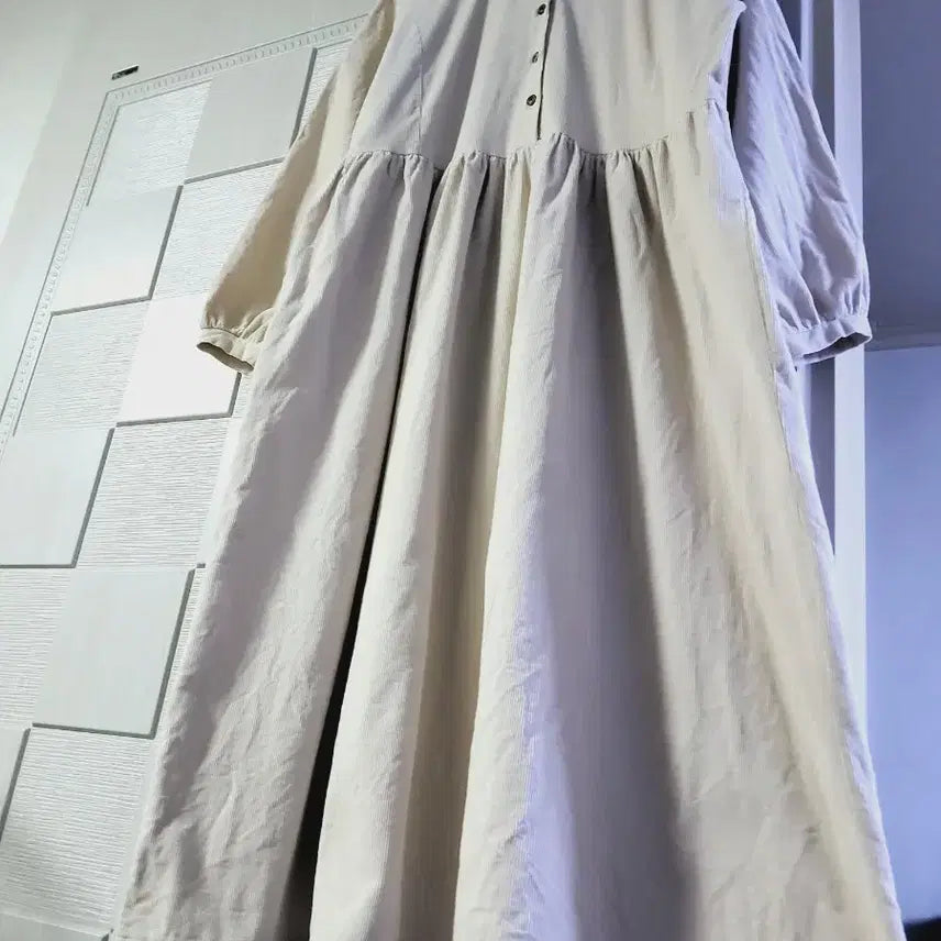[BUNJANG] Ivory Corduroy Long Dress / 아이보리 코듀로이 롱 원피스