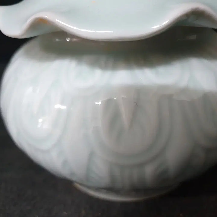 [BUNJANG] Song Dynasty Celadon Porcelain Box / (수원만물) 화훼문 조각문양의 송대 영청 함