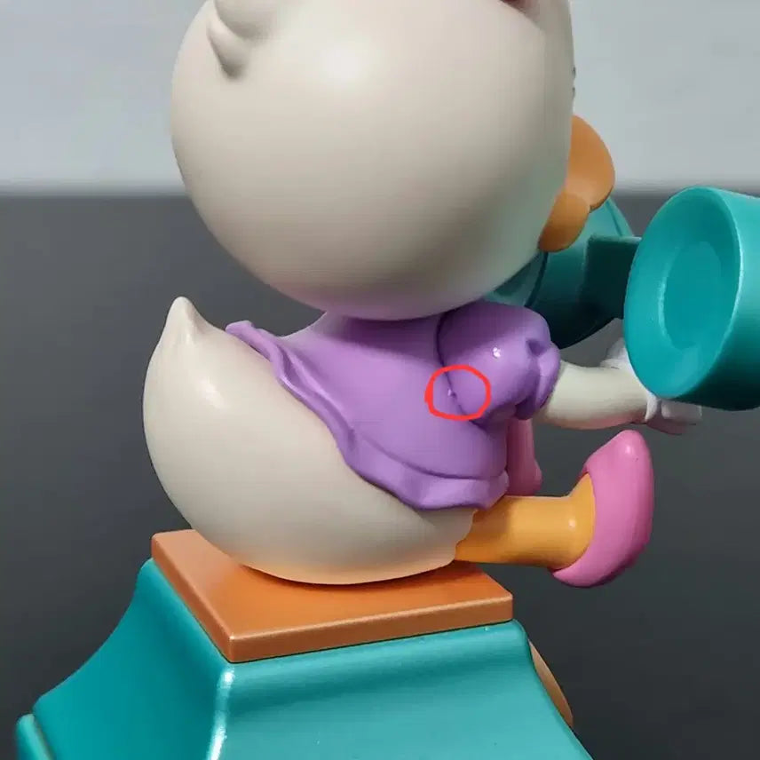 [BUNJANG] Popmart Mickey &amp; Friends Ancient Times Telephone Figure / [팝마트] 9.7cm 디즈니 피규어 미키프렌즈 에이션트 타임 전화기
