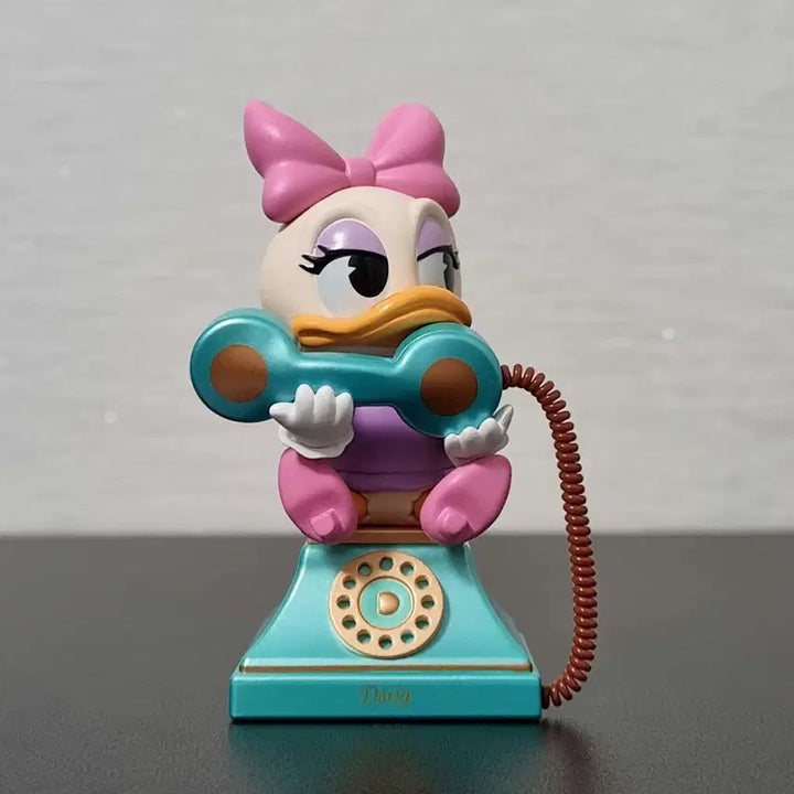 [BUNJANG] Popmart Mickey &amp; Friends Ancient Times Telephone Figure / [팝마트] 9.7cm 디즈니 피규어 미키프렌즈 에이션트 타임 전화기