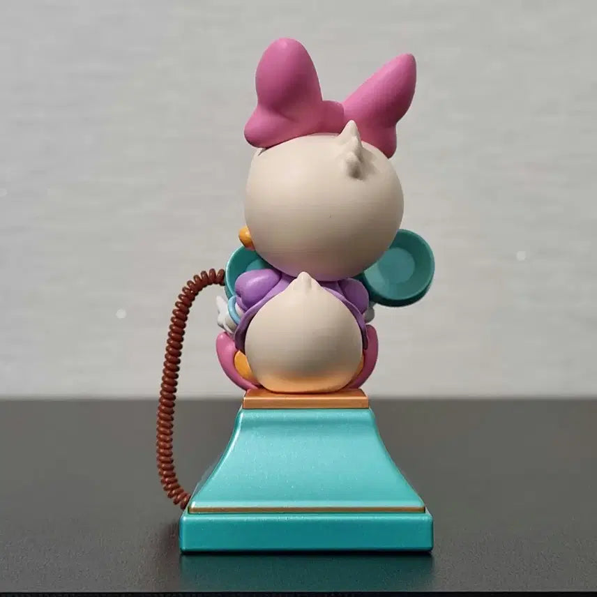 [BUNJANG] Popmart Mickey &amp; Friends Ancient Times Telephone Figure / [팝마트] 9.7cm 디즈니 피규어 미키프렌즈 에이션트 타임 전화기
