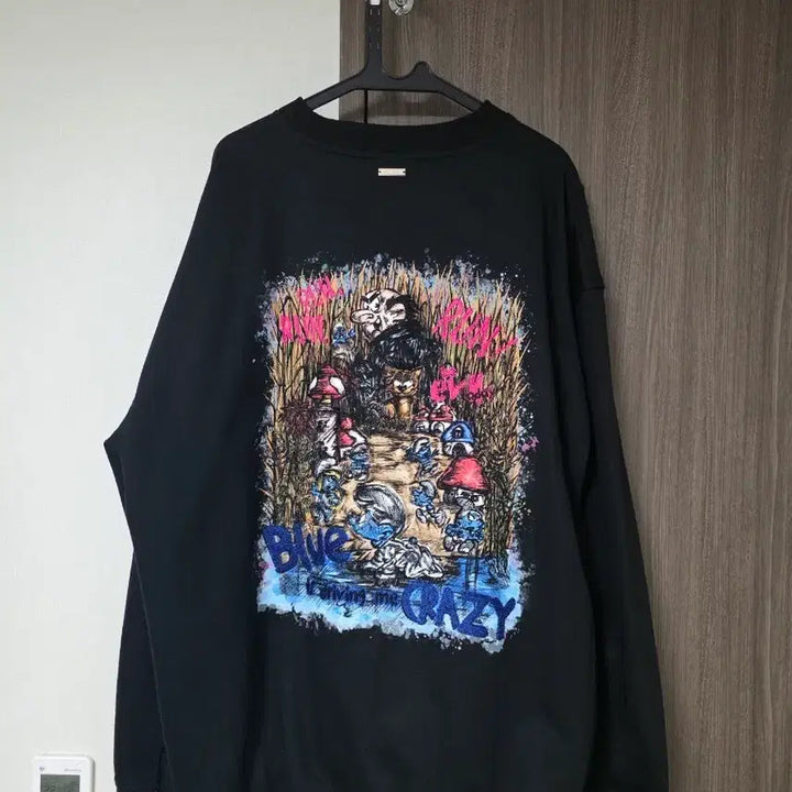 [BUNJANG] Songzio Homme Smurf Printed Black Sweatshirt / 송지오옴므 스머프 프린팅 블랙 맨투맨 티셔츠