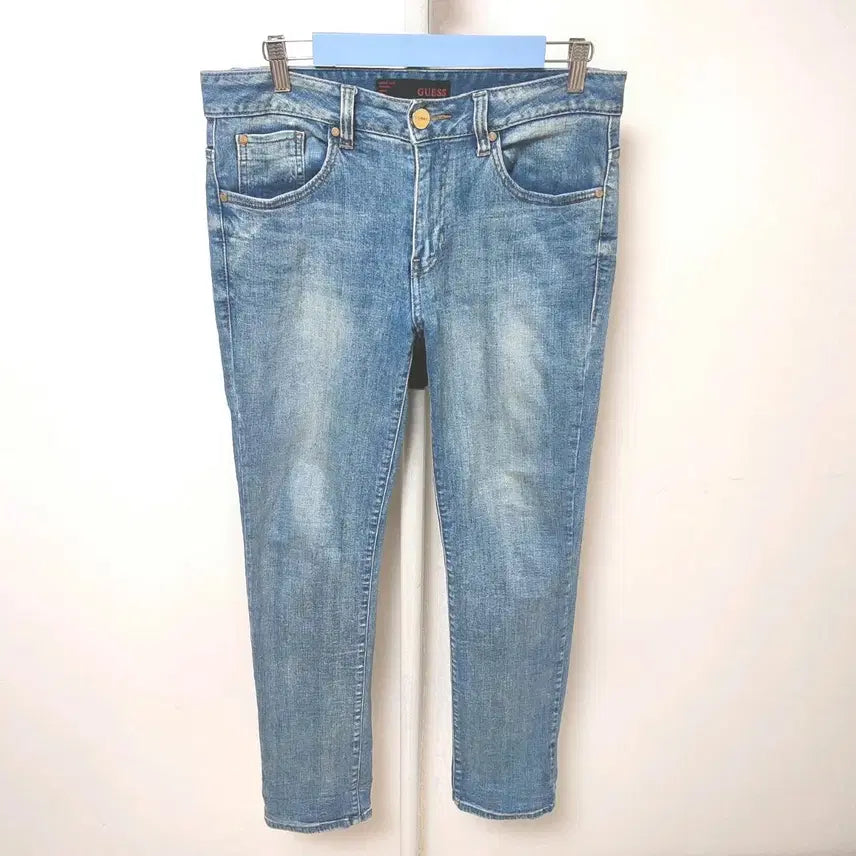 [SOLD OUT] [33] 게스 남성 스판 청바지 금속 삼각 데님 팬츠