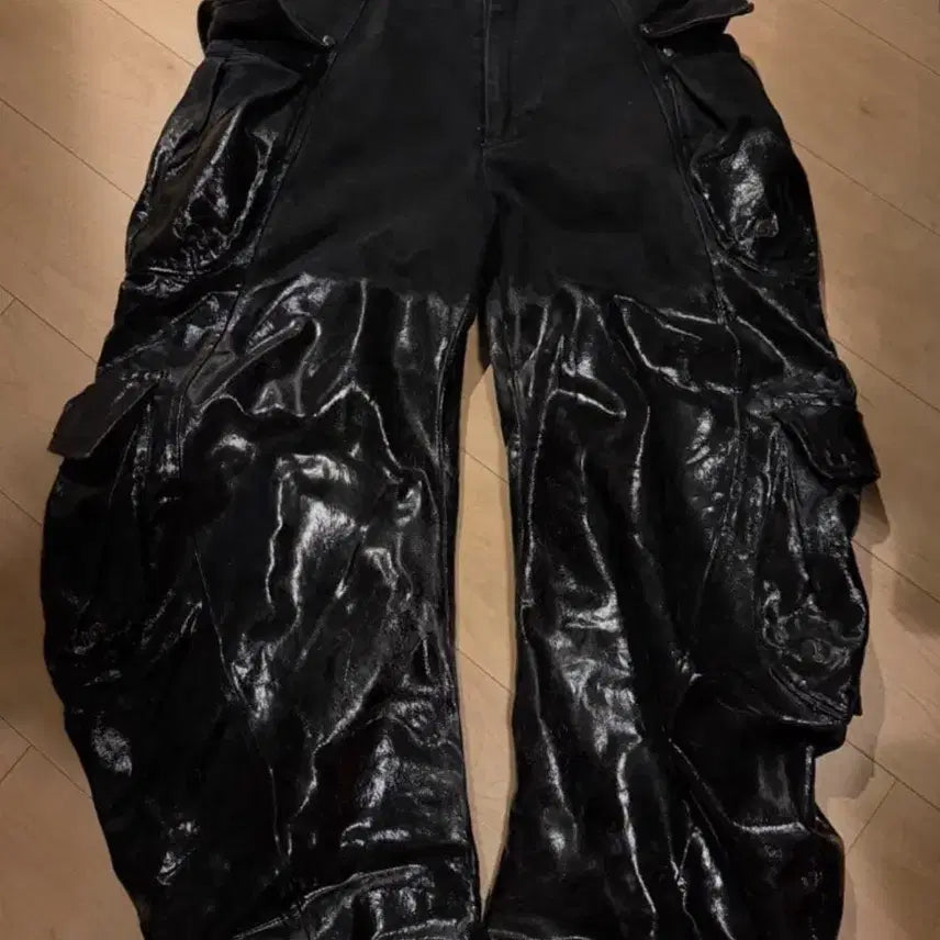 [BUNJANG] Cannnone Wet Cargo Pants / Cannnone wet cargo pants