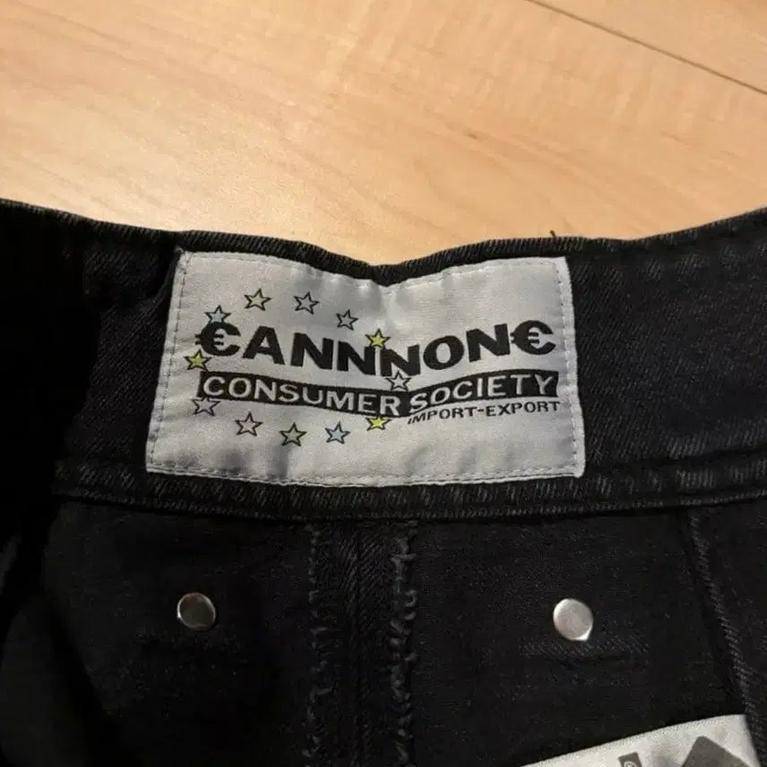 [BUNJANG] Cannnone Wet Cargo Pants / Cannnone wet cargo pants