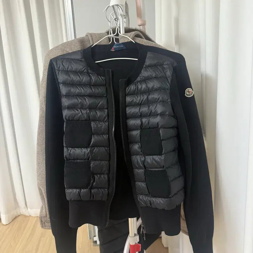 [BUNJANG] Moncler Knit Padded Jacket / 몽클레어 니트패딩