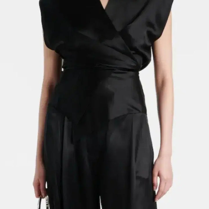 [BUNJANG] Satin Blouse / (55)상태좋은  셔링 새틴 블라우스