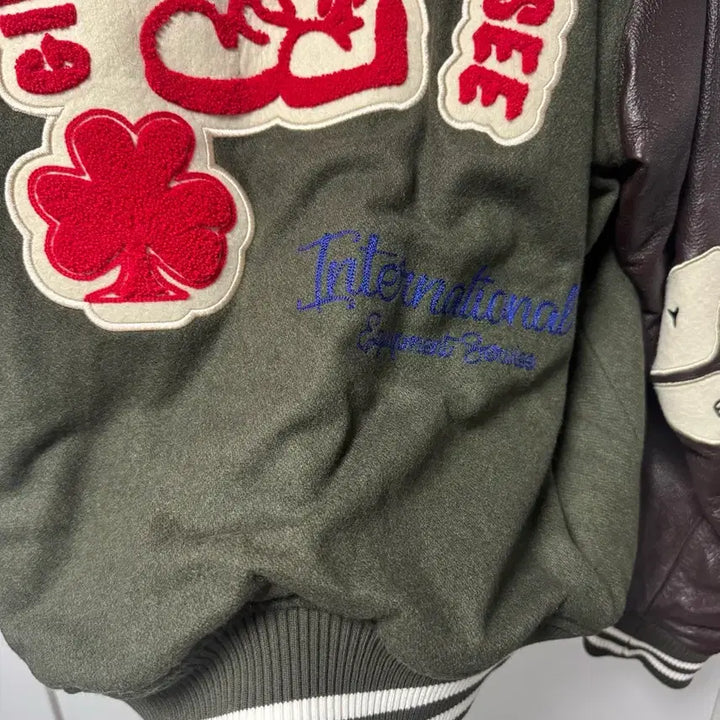 [BUNJANG] YesEyeSee Varsity Jacket Olive / [L] 예스아이씨 바시티 자켓, 올리브