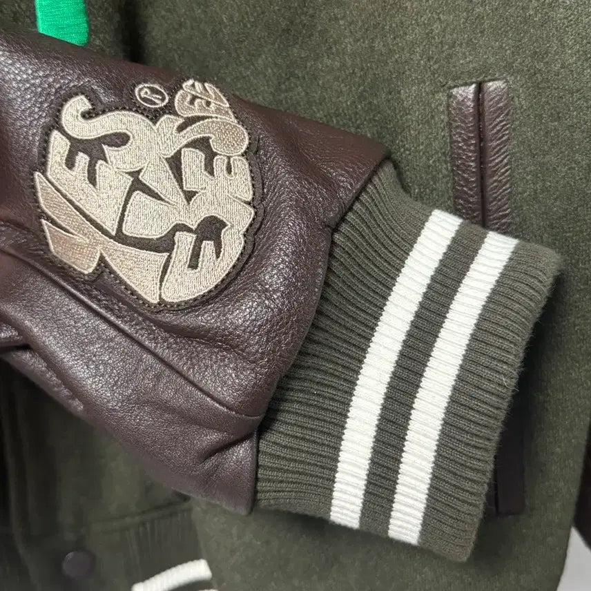 [BUNJANG] YesEyeSee Varsity Jacket Olive / [L] 예스아이씨 바시티 자켓, 올리브