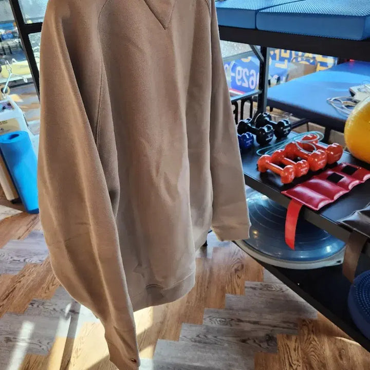 [BUNJANG] Tommy Hilfiger Beige Crewneck Sweatshirt XL / 타미힐피거 베이지 맨투맨 XL 새상품 판매합니다 110사이즈입니다