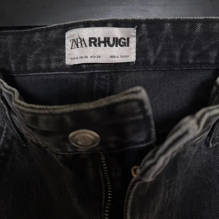 [BUNJANG] ZARA Luigi Wide Fit Jeans Black / 자라 x 루이지 와이드 핏 진 블랙