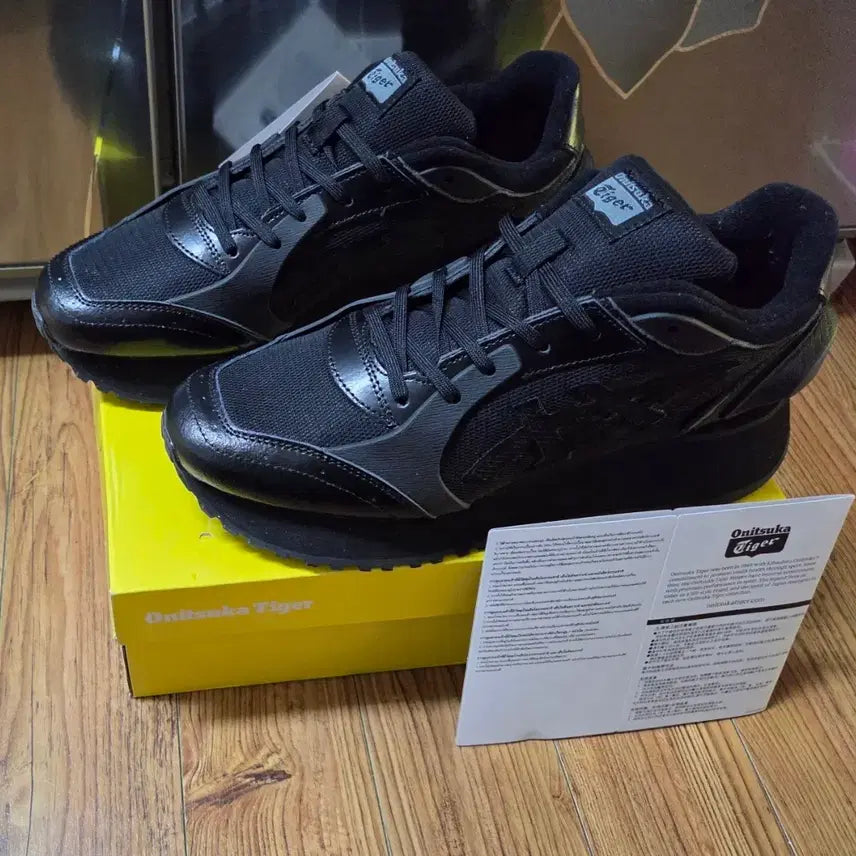 [BUNJANG] Onitsuka Tiger MOAGE CO Black 280mm / 오니츠카타이거 MOAGE CO 새상품 280. 택포