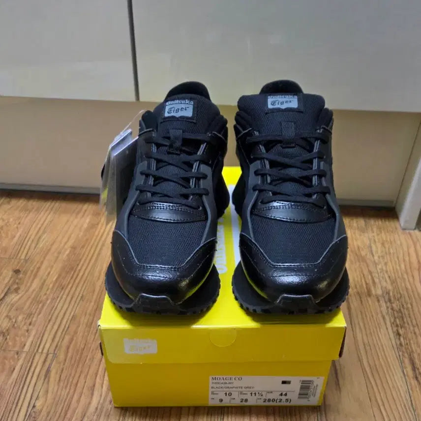 [BUNJANG] Onitsuka Tiger MOAGE CO Black 280mm / 오니츠카타이거 MOAGE CO 새상품 280. 택포