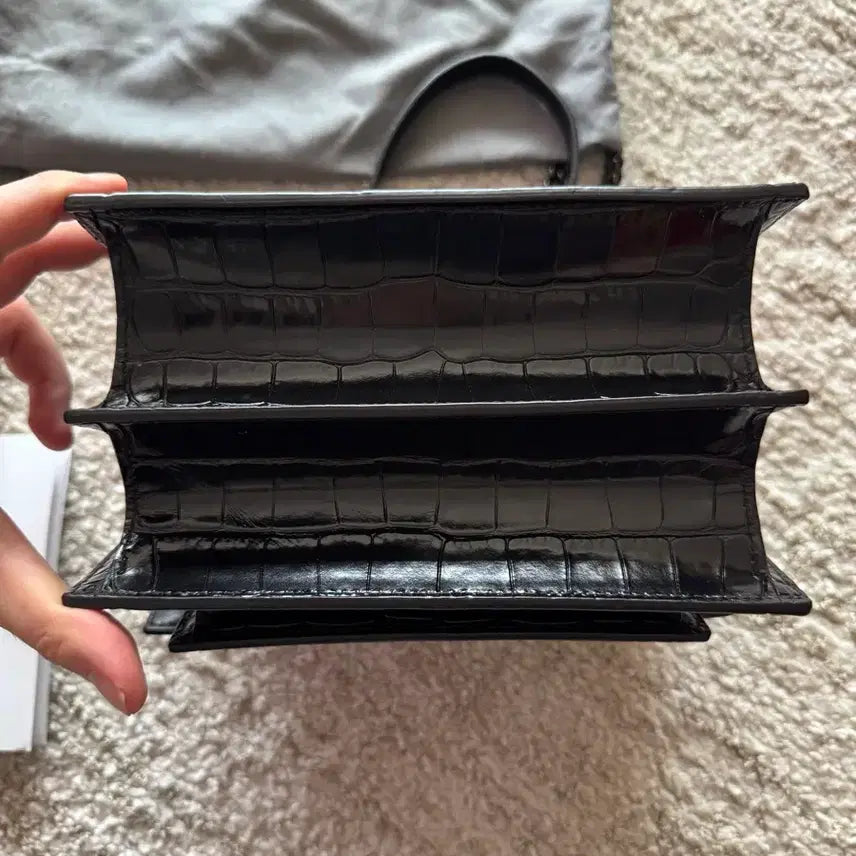 [BUNJANG] Balenciaga Sharp Chain Satchel Bag Black / 발렌시아가 샤프 체인 샤첼백 블랙