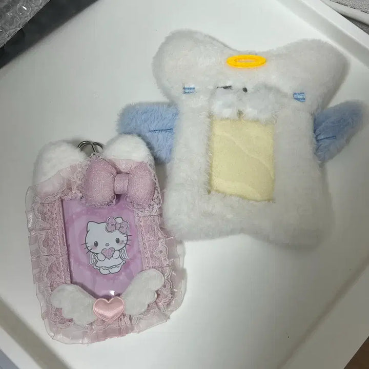 [BUNJANG] Hello Kitty Photocard Holder / 천사 헬로키티 포카홀더