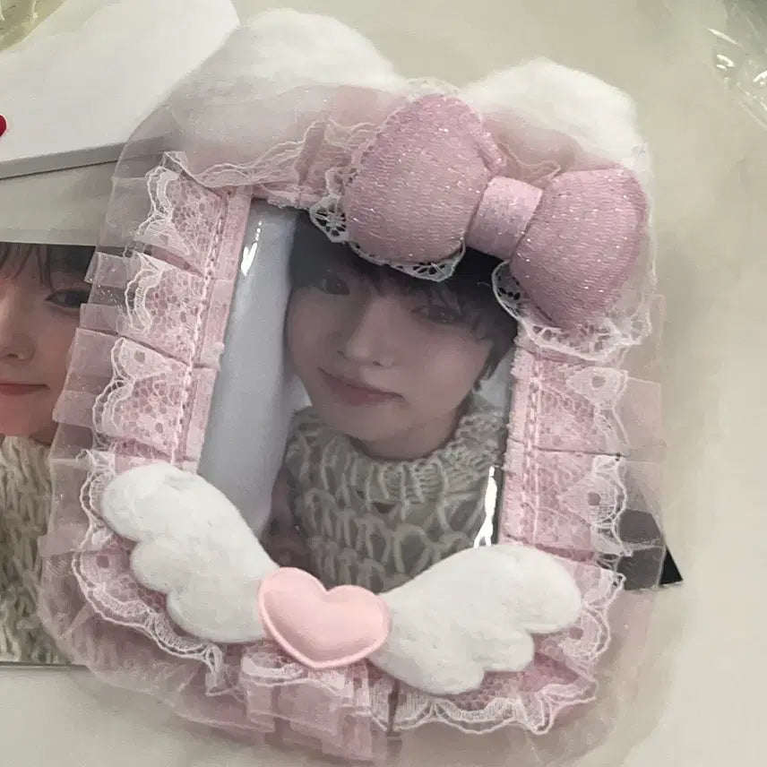 [BUNJANG] Hello Kitty Photocard Holder / 천사 헬로키티 포카홀더