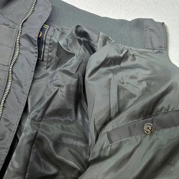 [BUNJANG] Base Nylon Bomber Jacket / 베이스 항공점퍼