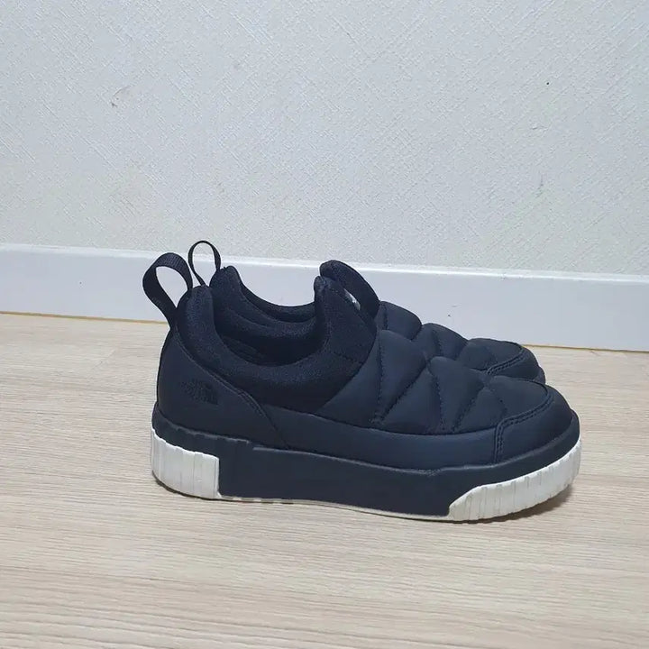 [BUNJANG] The North Face Slip-on 250 Shoes / 노스페이스 슬립온 250