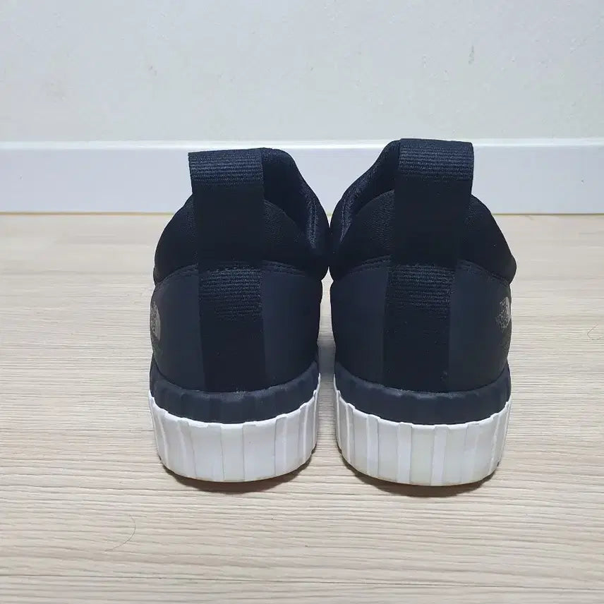 [BUNJANG] The North Face Slip-on 250 Shoes / 노스페이스 슬립온 250