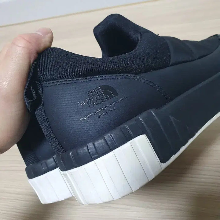 [BUNJANG] The North Face Slip-on 250 Shoes / 노스페이스 슬립온 250