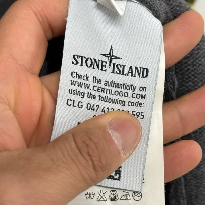 [BUNJANG] Stone Island Half-Zip Knit Sweater / [L]스톤아일랜드 반집업 니트