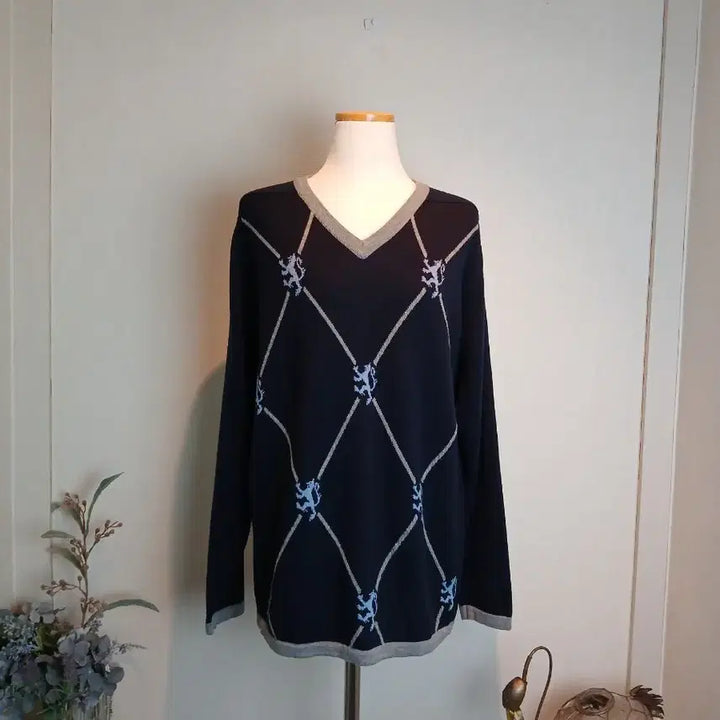 [BUNJANG] Pringle Diamond Pattern V-Neck Knit Sweater (M) / 프링글 다이아몬드 패턴 브이넥 니트. 사이즈M. 골프웨어/남여공용 가능.