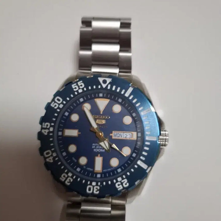 [BUNJANG] Seiko 5 Automatic Blue Dial Metal Watch / 세이코5 오토매틱 청판 메탈 시계45mm상태S