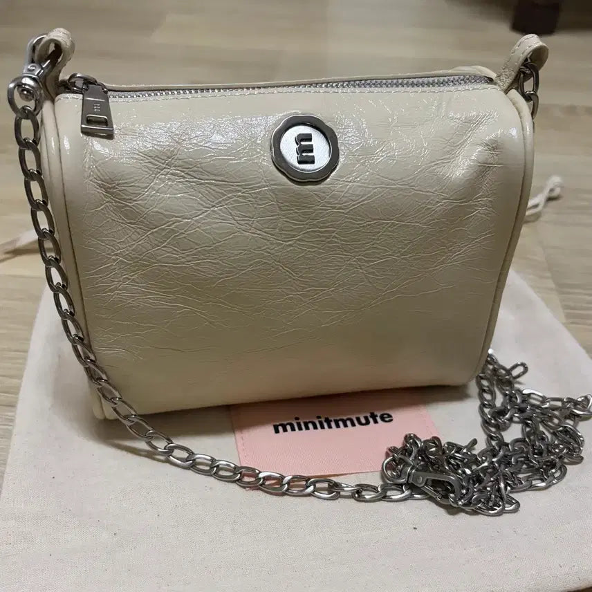 [BUNJANG] Minitmute Brett Mini Muse Ivory / 상태최상)미닛뮤트 minitmute 브렛미니 뮤아이보리 팝니다.