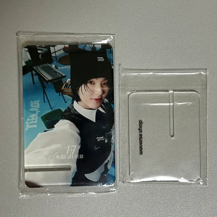 [BUNJANG] Seventeen Hoshi POB Acrylic Phone Stand / 세븐틴 호시 베스트앨범 특전 아크릴 폰거치대