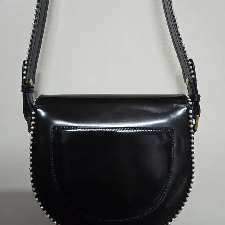 [BUNJANG] Couronne Leather Shoulder Bag / 쿠론 가죽 숄더백 크로스바디백